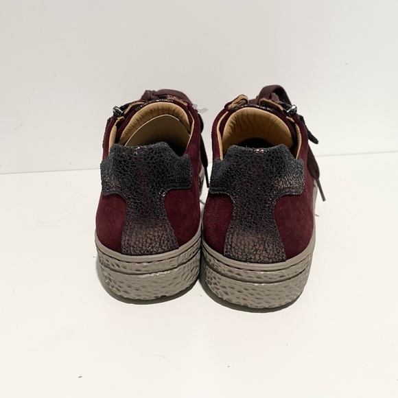 Women's Burgundy Hartjes Bordo‎ Phil Luxe Suede Sneakers - Picture 6 of 9